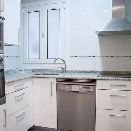 Casa Naranja - Centrally Located, Spacious, Unique سان سيباستيان